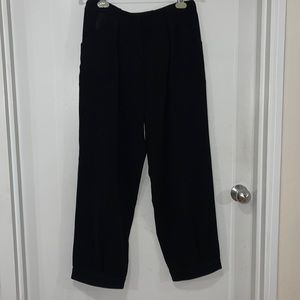 Giorgio Armani Trouser for women, made in Italy. Absolutely amazing.